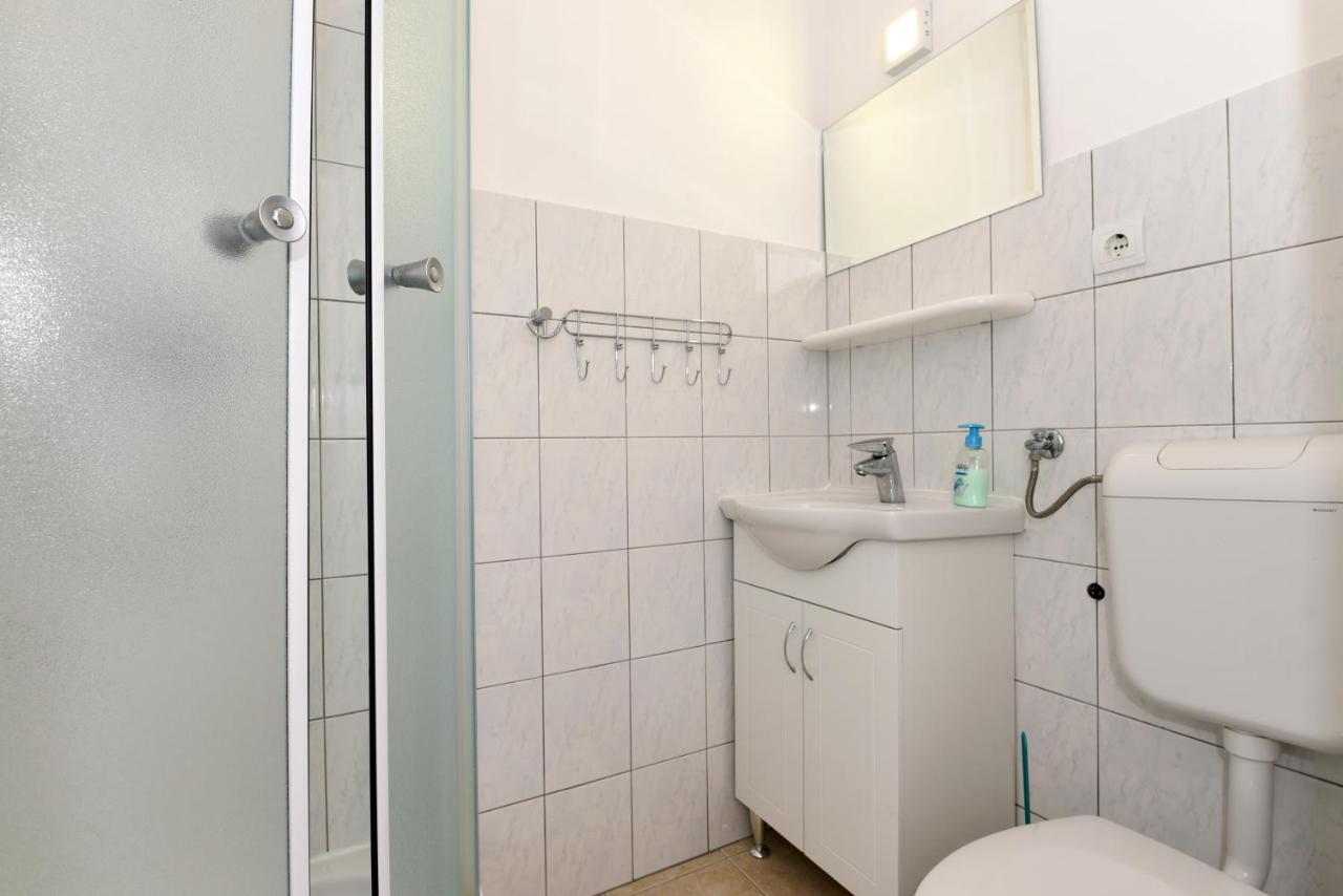 Makarska Sea View Rooms ภายนอก รูปภาพ